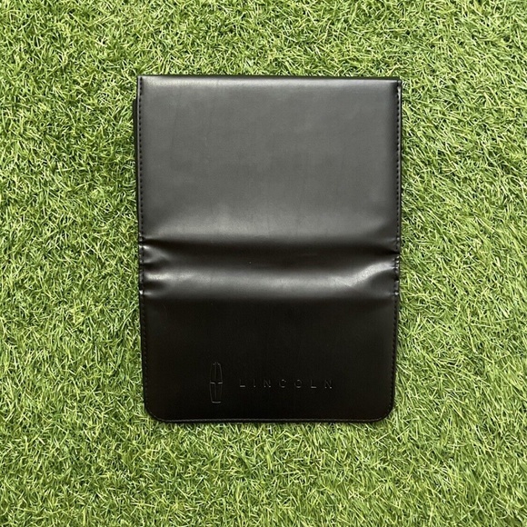 2021 Lincoln Aviator Owners Manual (Reserve, Grand Touring, Black Label, Sport) - Picture 11 of 12